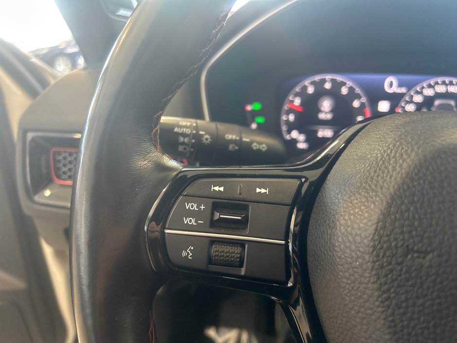 Honda Civic Si Sedan  2022-28