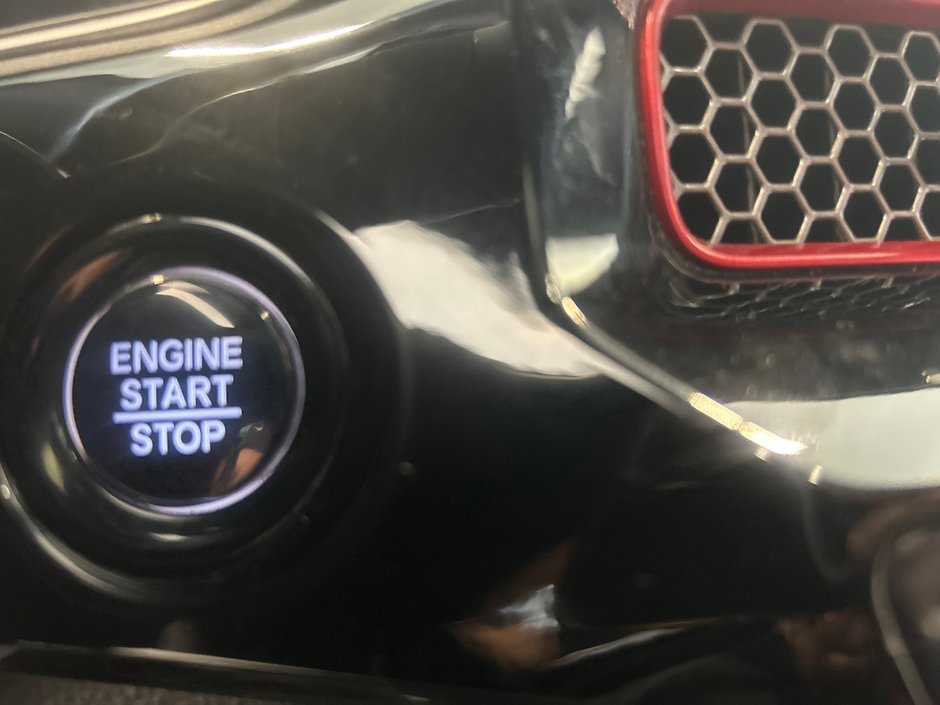 Honda Civic Si Sedan  2022-23