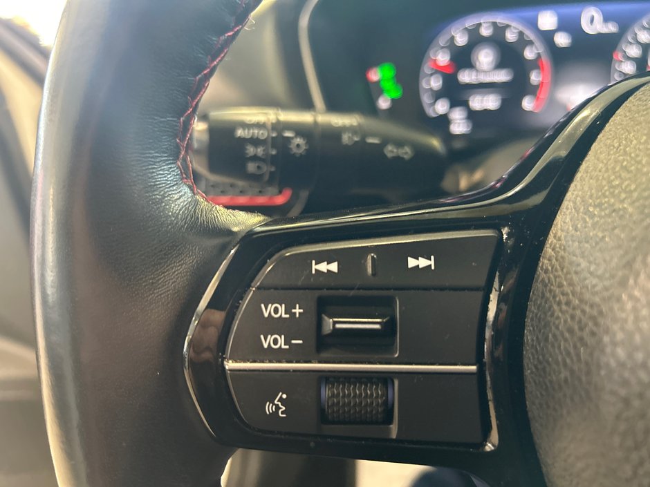 Honda Civic SI sedan Si 2023-31