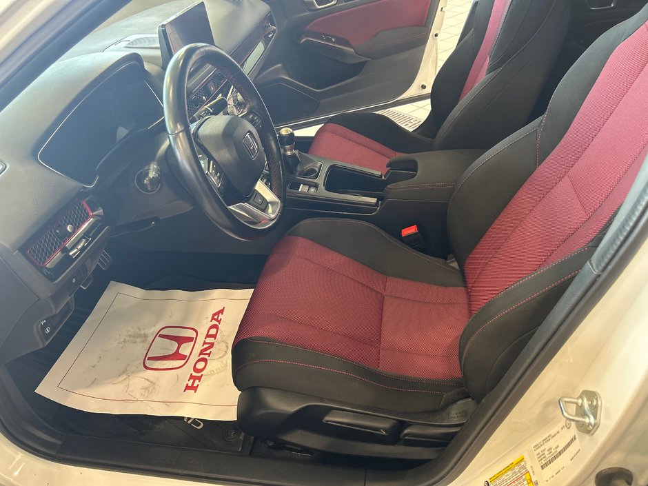 Honda Civic SI sedan Si 2023-20