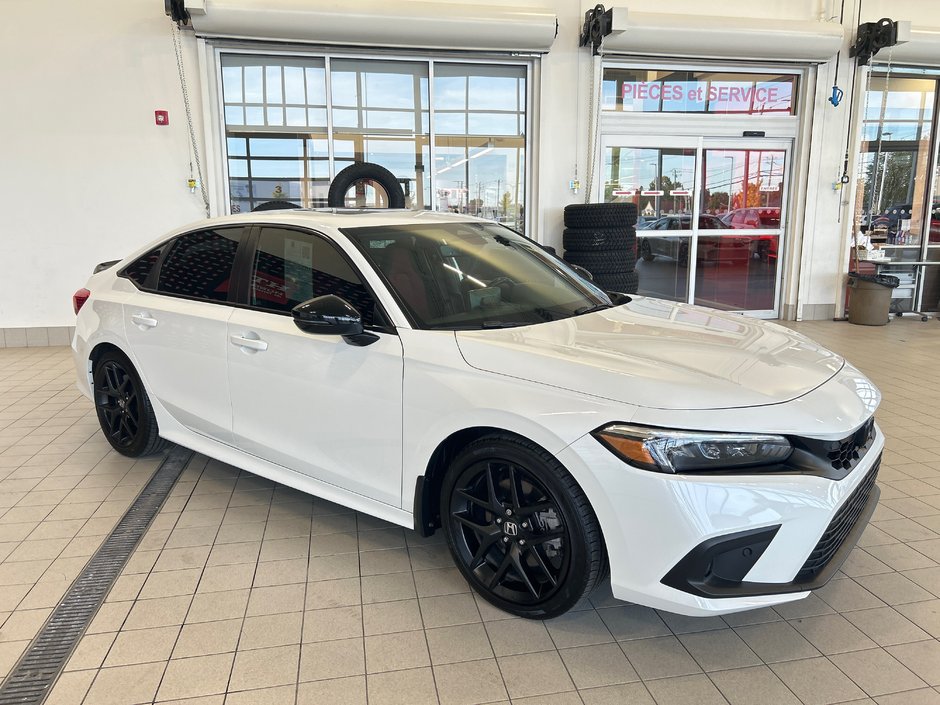 Honda Civic SI sedan Si 2023-10