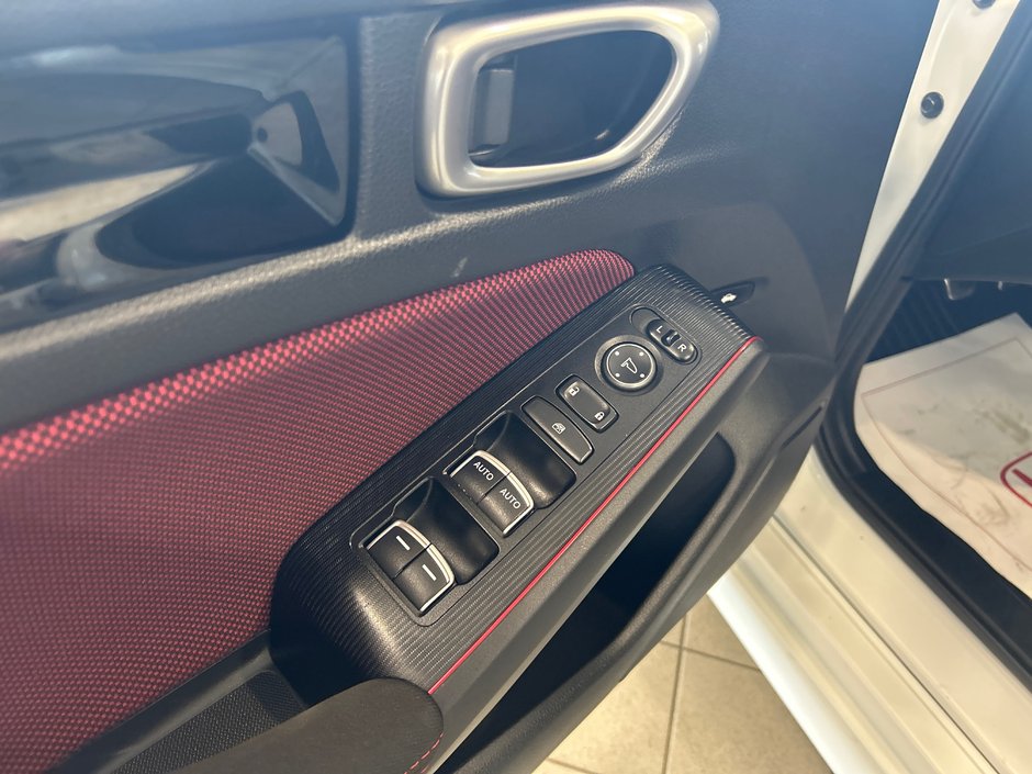 Honda Civic SI sedan Si 2023-22