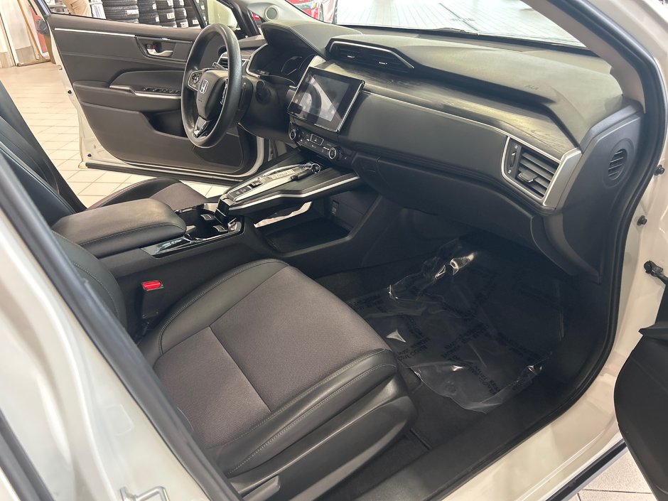 2020 Honda Clarity Plug-In Hybrid-33