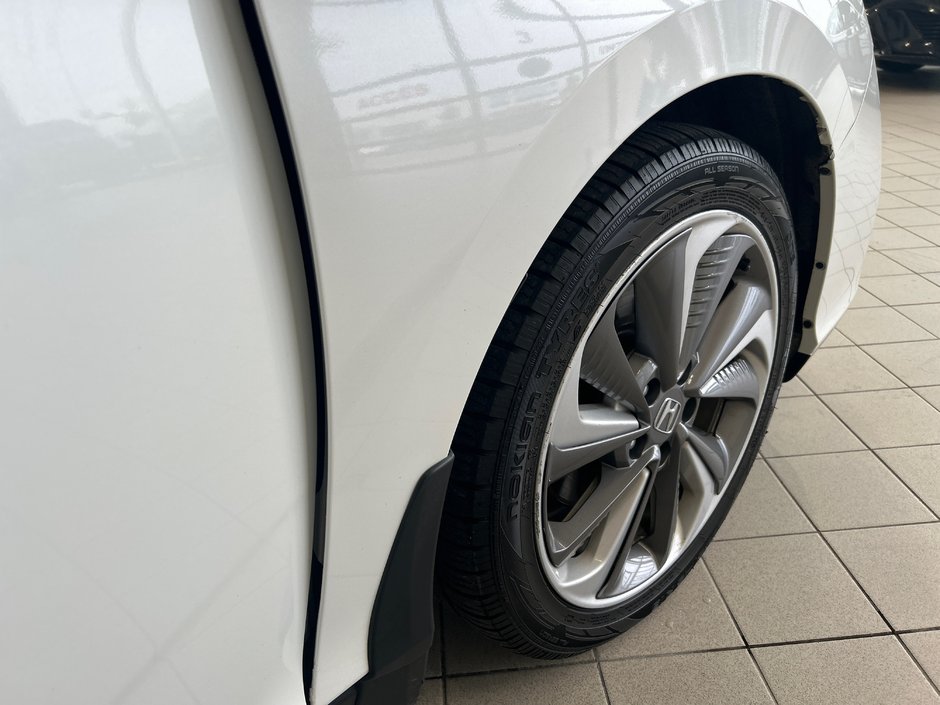 2020 Honda Clarity Plug-In Hybrid-14