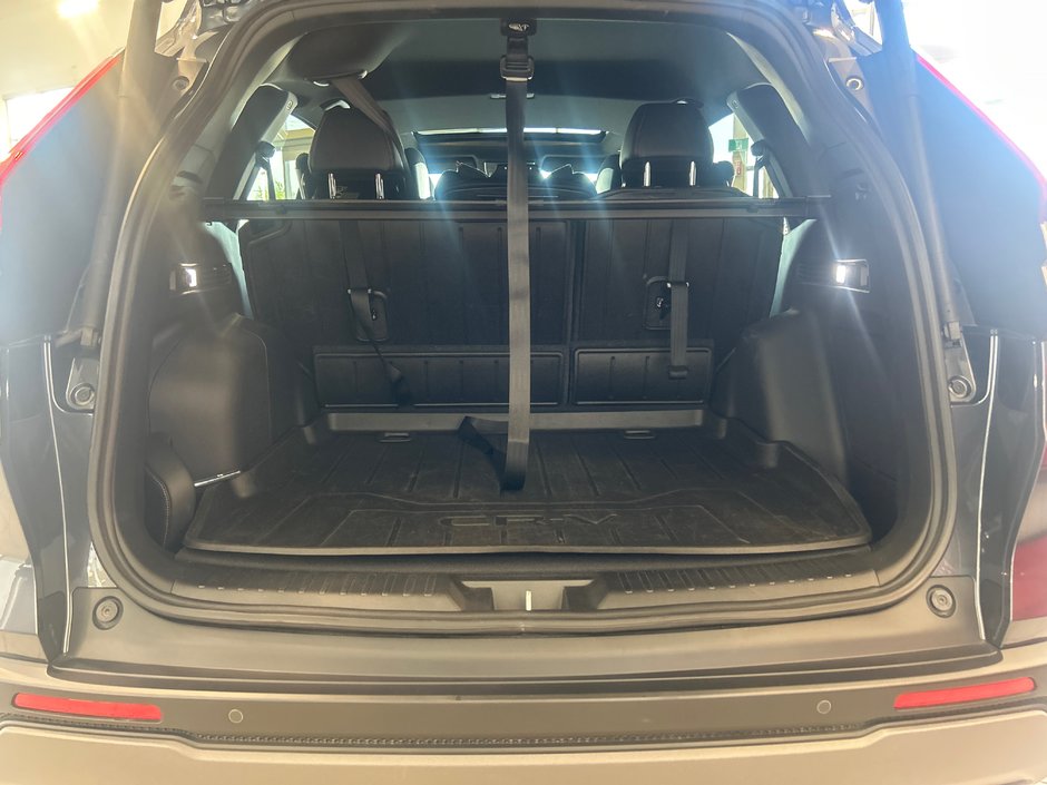 Honda CR-V HYBRID Touring 2023-6