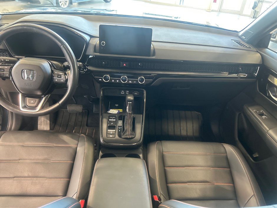 Honda CR-V HYBRID Touring 2023-18