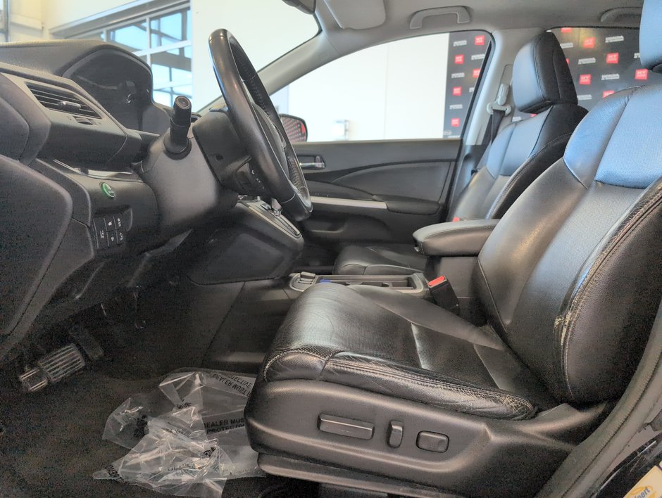2016 Honda CR-V Touring-13