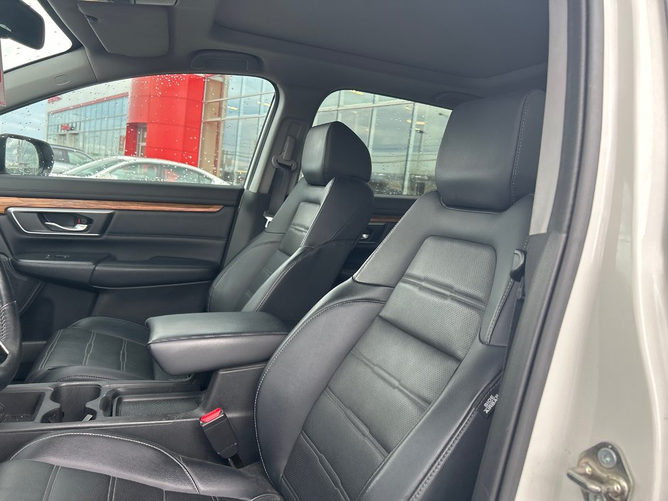 2017 Honda CR-V Touring-7