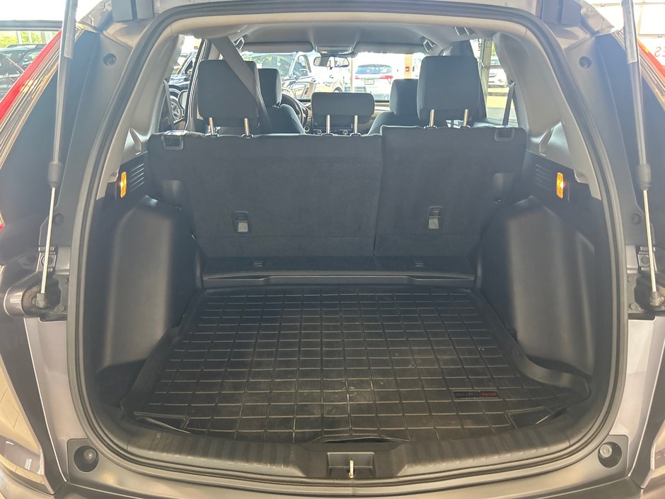 Honda CR-V LX 2020-10