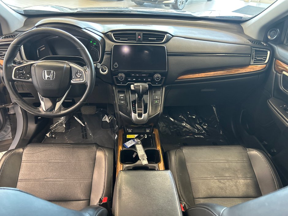 Honda CR-V Touring 2020-31