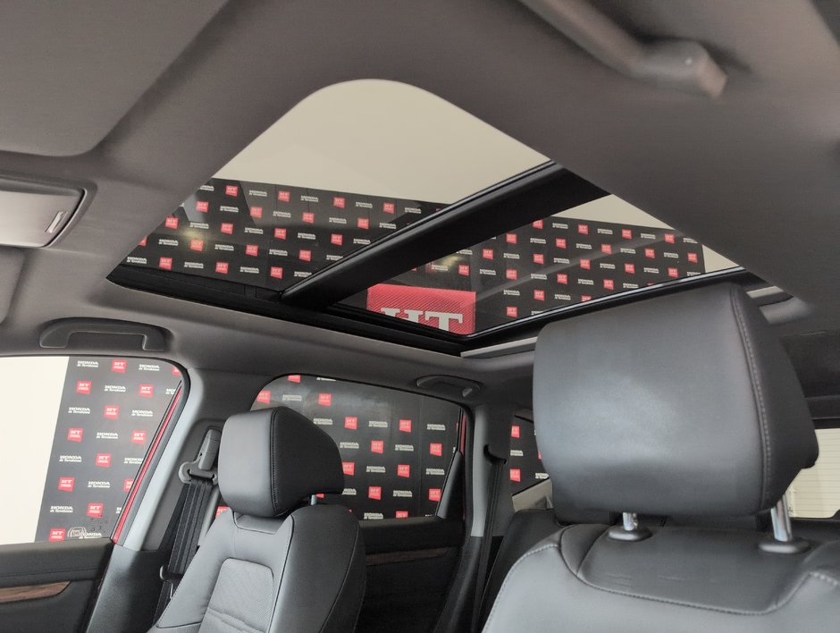 Honda CR-V Touring 2021-14