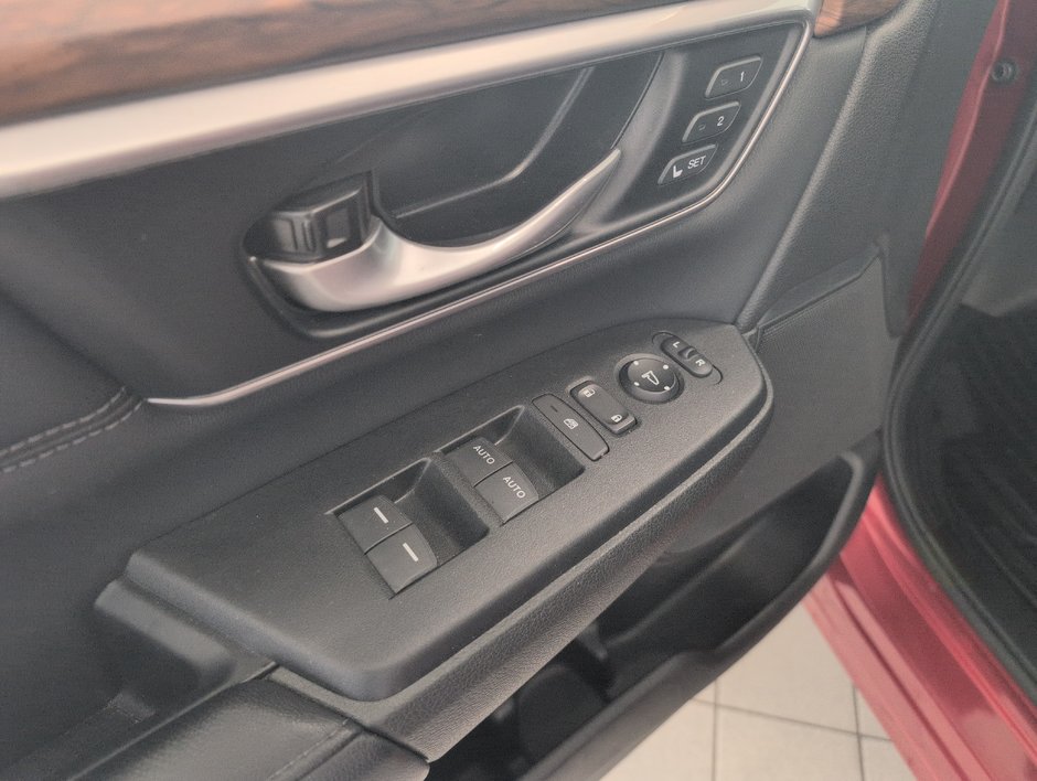 Honda CR-V Touring 2021-13
