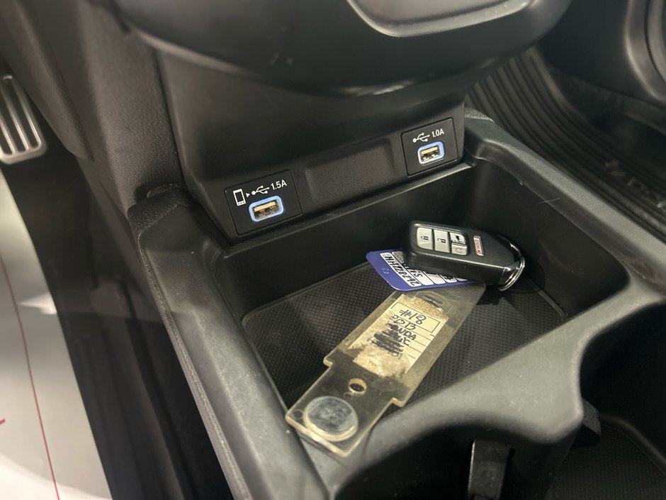 Honda CR-V Sport 2021-31