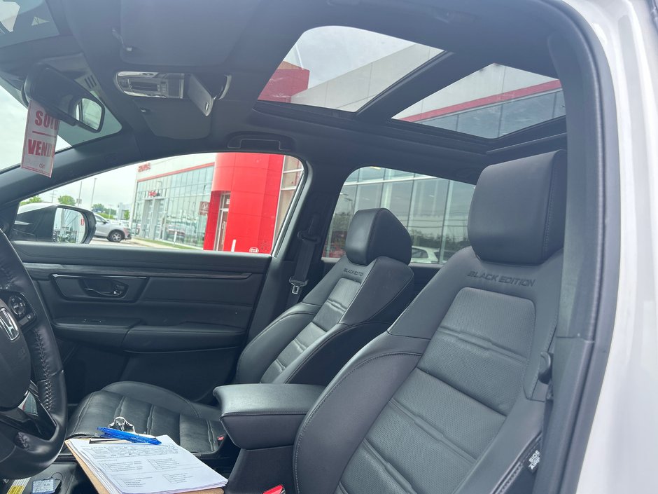 2021 Honda CR-V Touring black édition-9