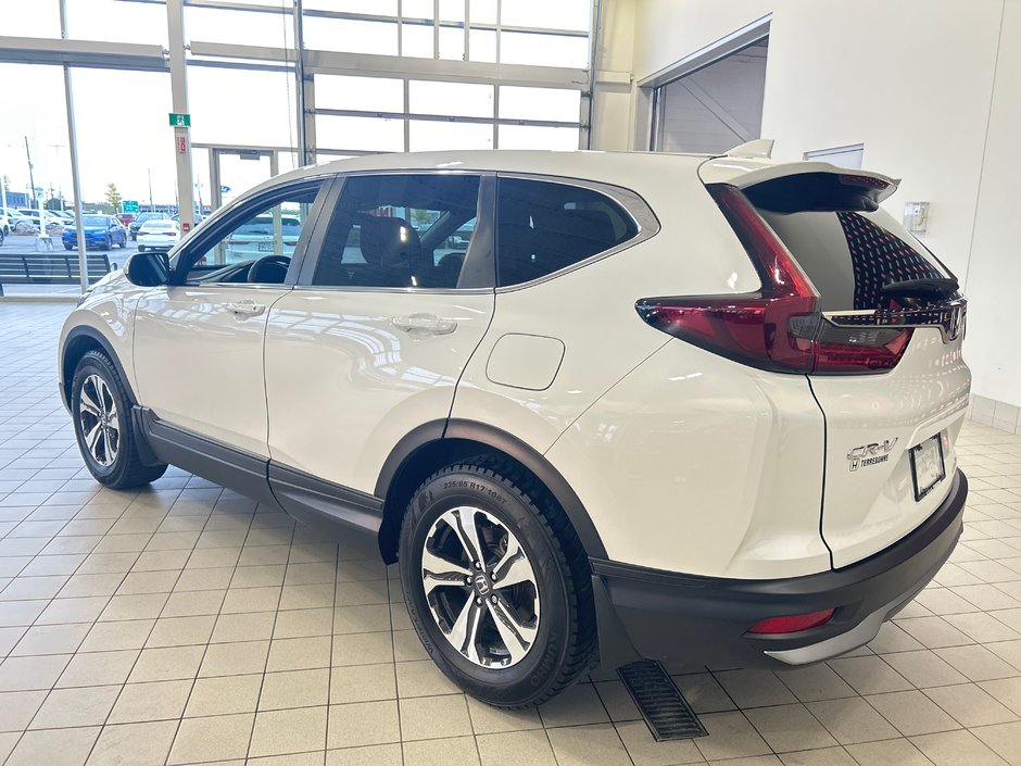 Honda CR-V LX 2022-8