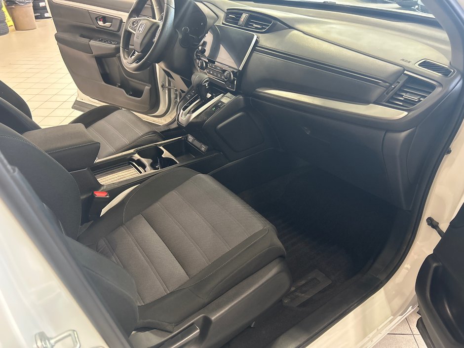 Honda CR-V LX 2022-13