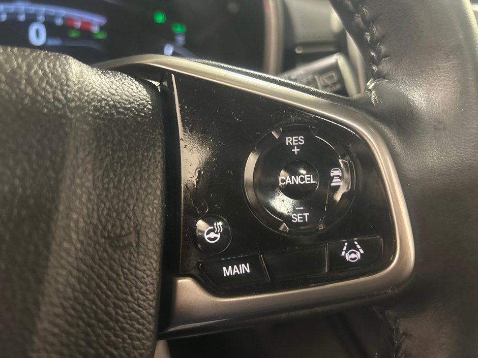 Honda CR-V Touring 2022-28