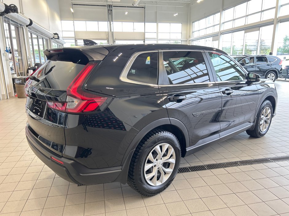 Honda CR-V LX 2023-6