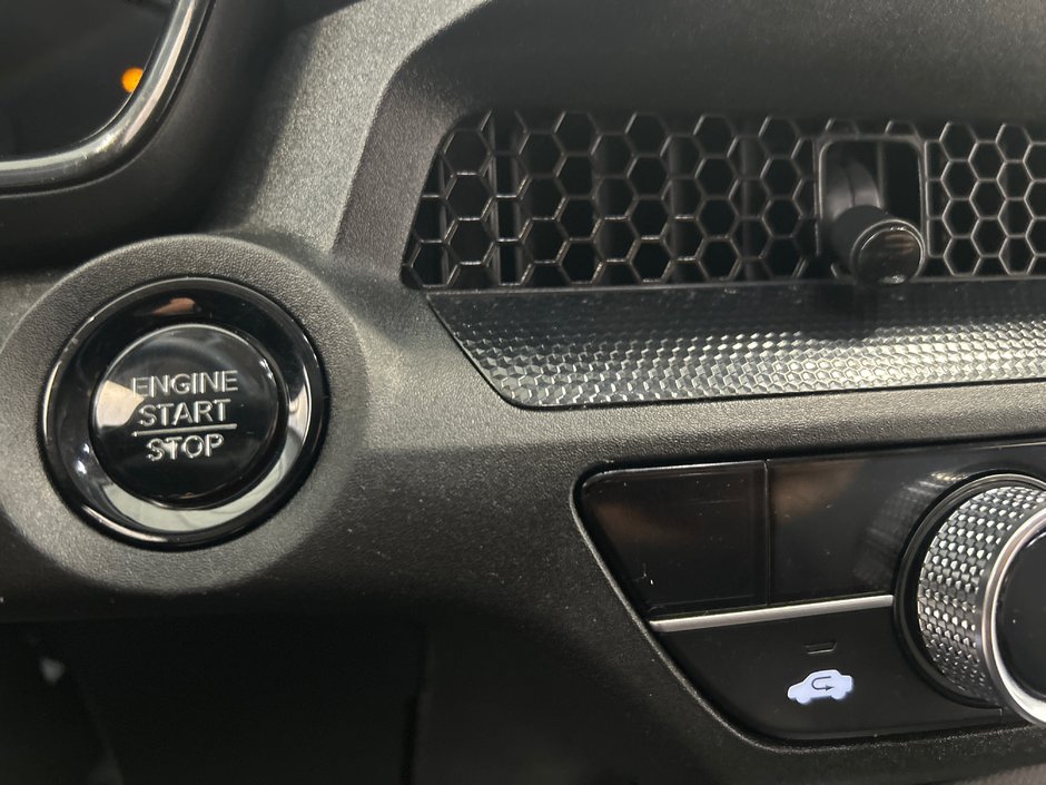 Honda CR-V LX 2023-24