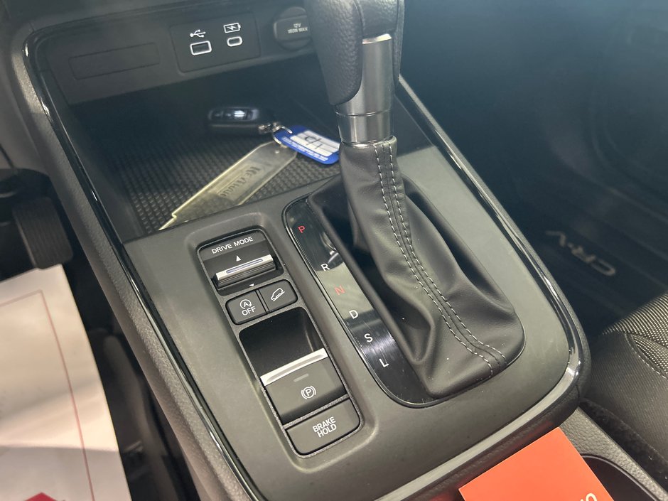 Honda CR-V LX 2023-17