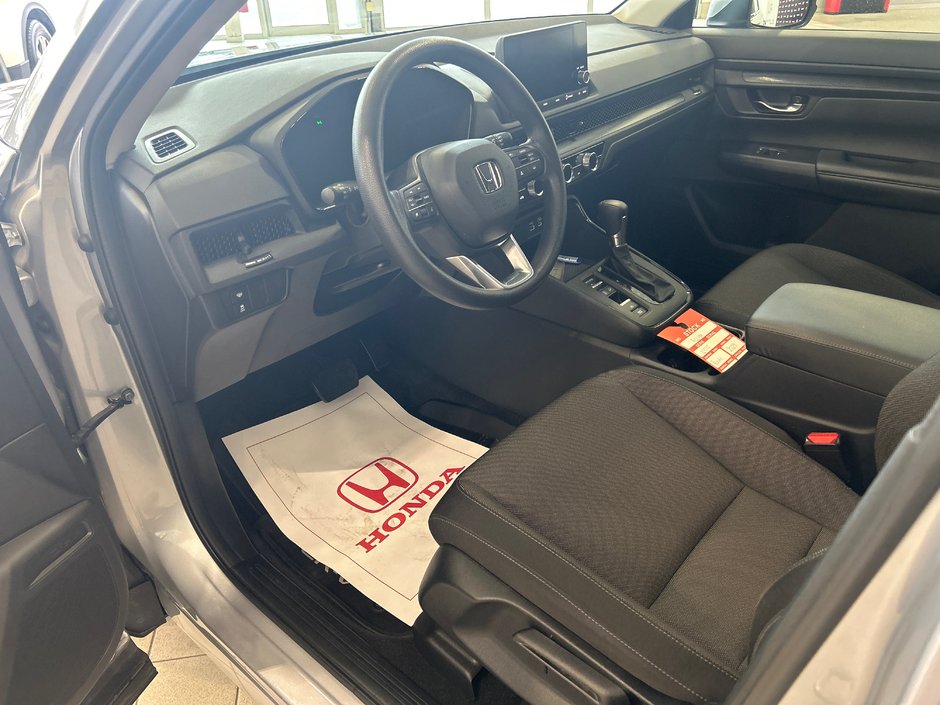 Honda CR-V LX 2023-15