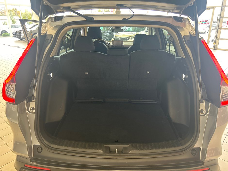 Honda CR-V LX 2023-9