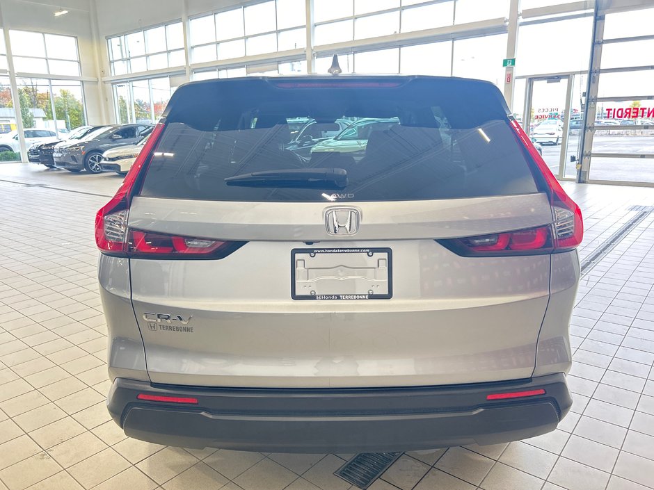 Honda CR-V LX 2023-6