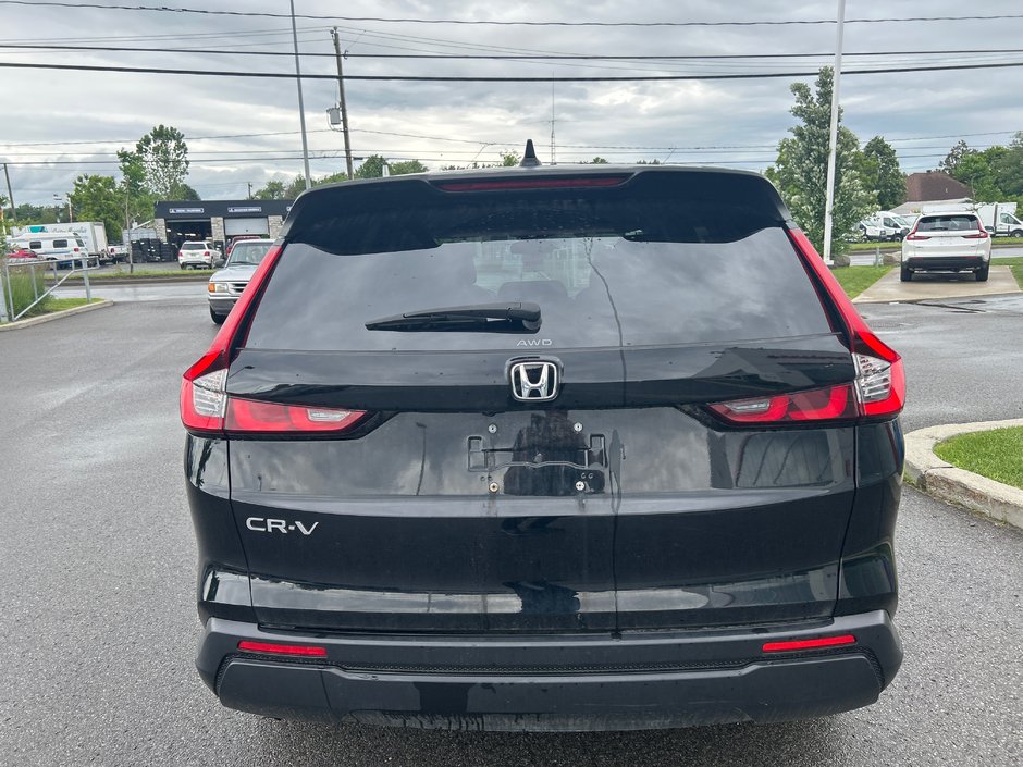 Honda CR-V LX 2023-3