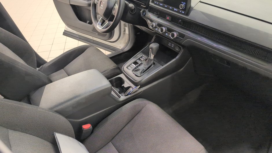 Honda CR-V LX-B 2023-14