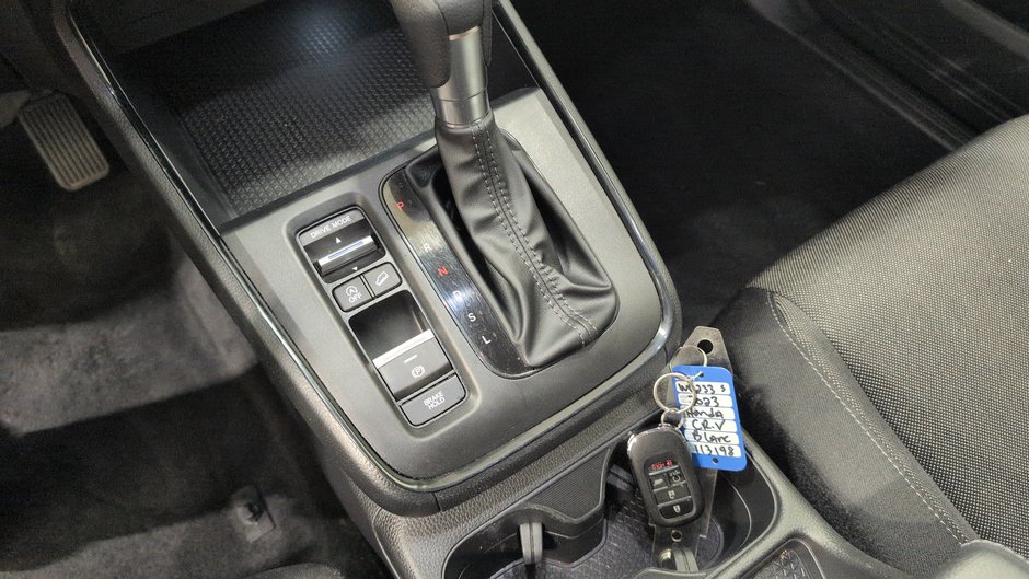 Honda CR-V LX-B 2023-18
