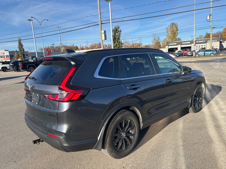 Honda CR-V Sport 2023-4