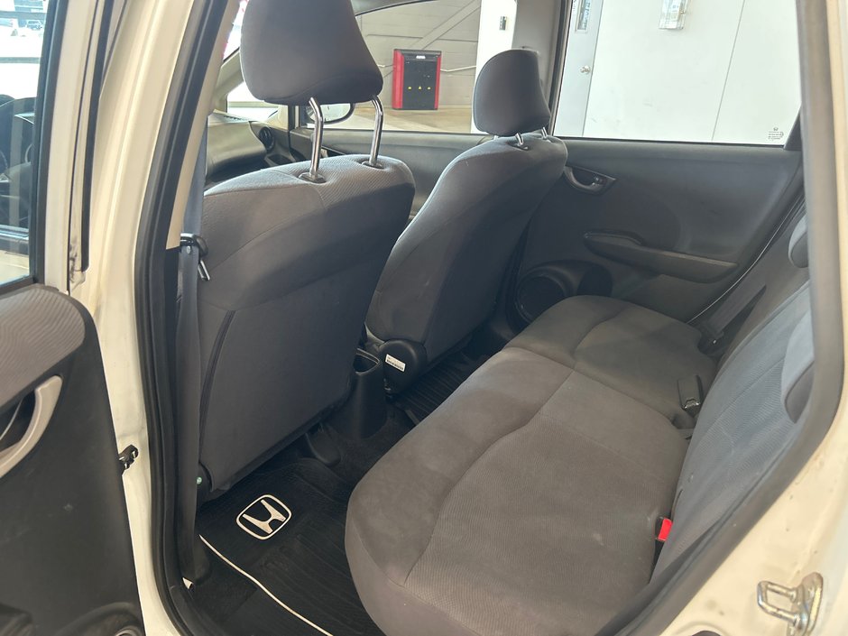 Honda Fit DX-A 2014-8