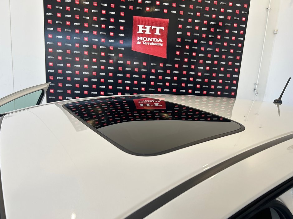 Honda Fit EX 2018-15
