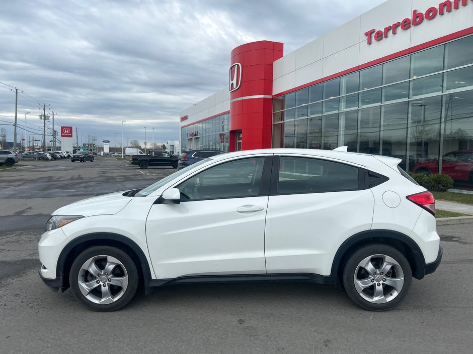 2016 Honda HR-V LX-2
