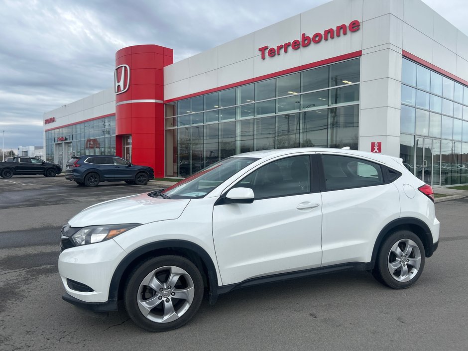 2016 Honda HR-V LX-0