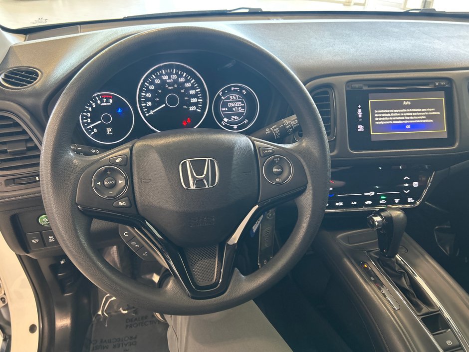 2016 Honda HR-V LX-27