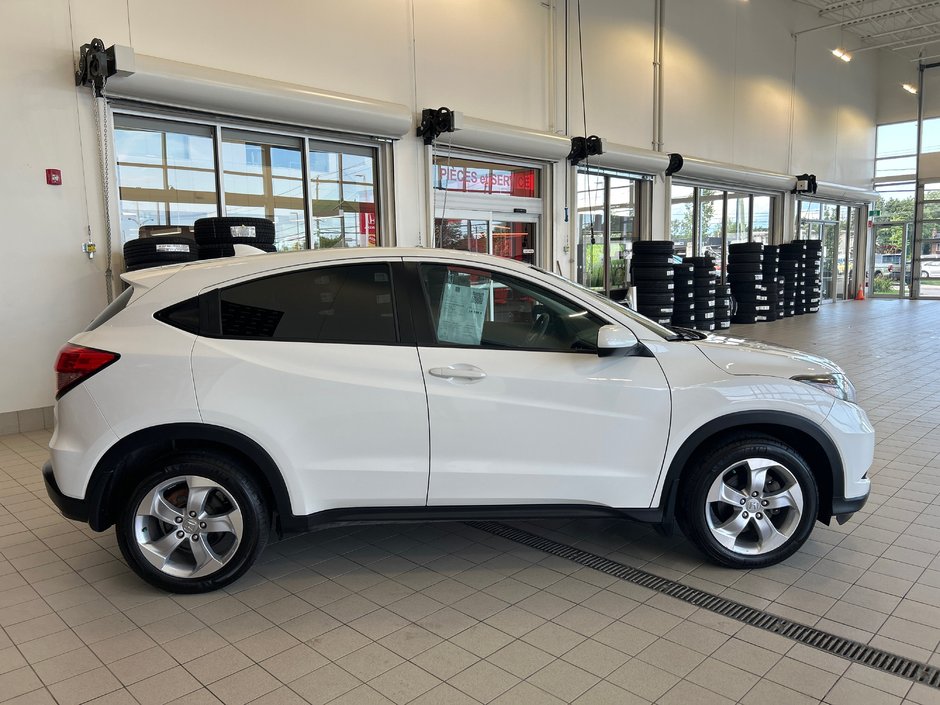 2016 Honda HR-V LX-6