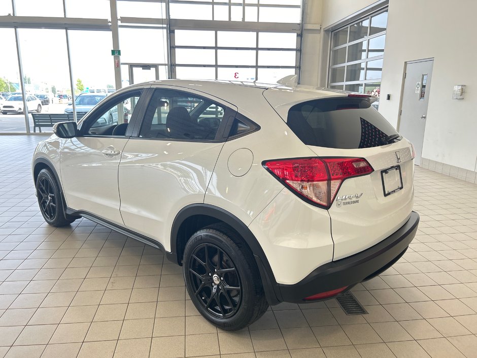 Honda HR-V EX 2018-9