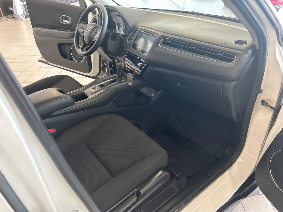 Honda HR-V EX 2018-14