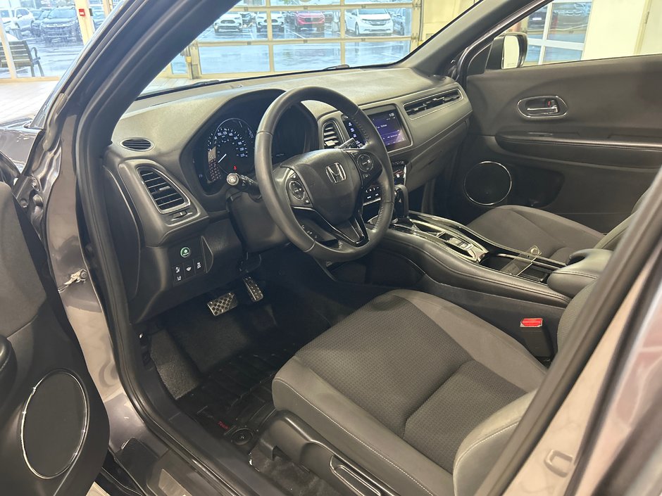 2019 Honda HR-V Sport-16