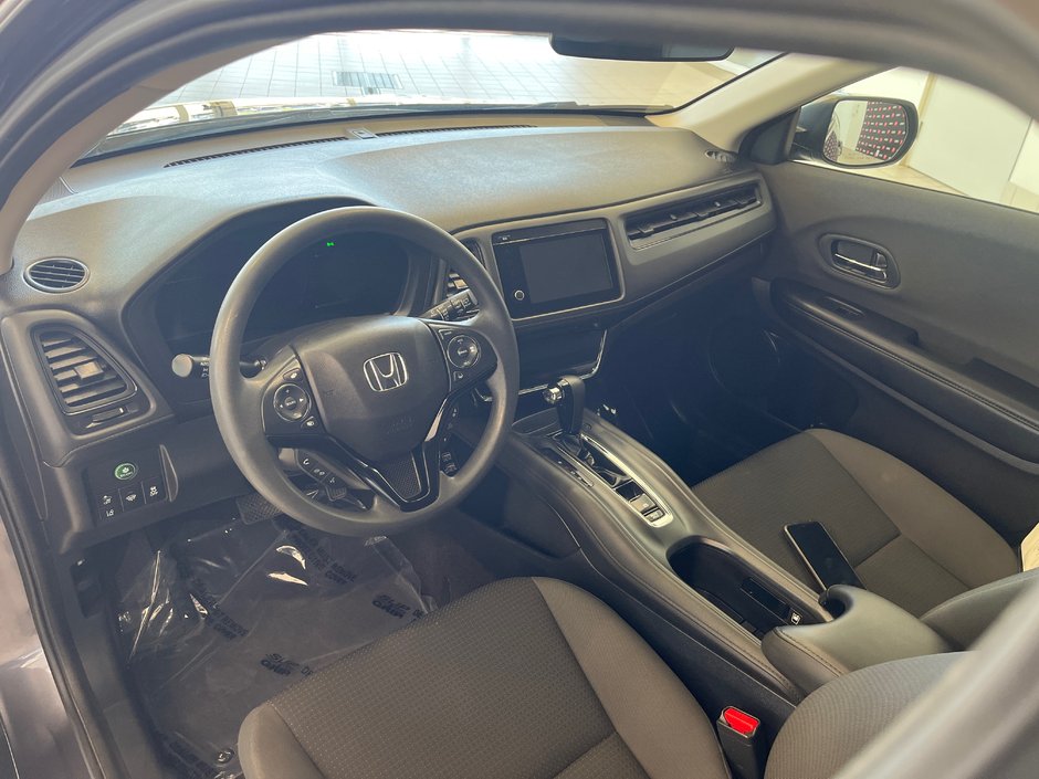 2020 Honda HR-V LX-8