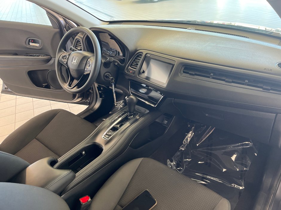 2020 Honda HR-V LX-11