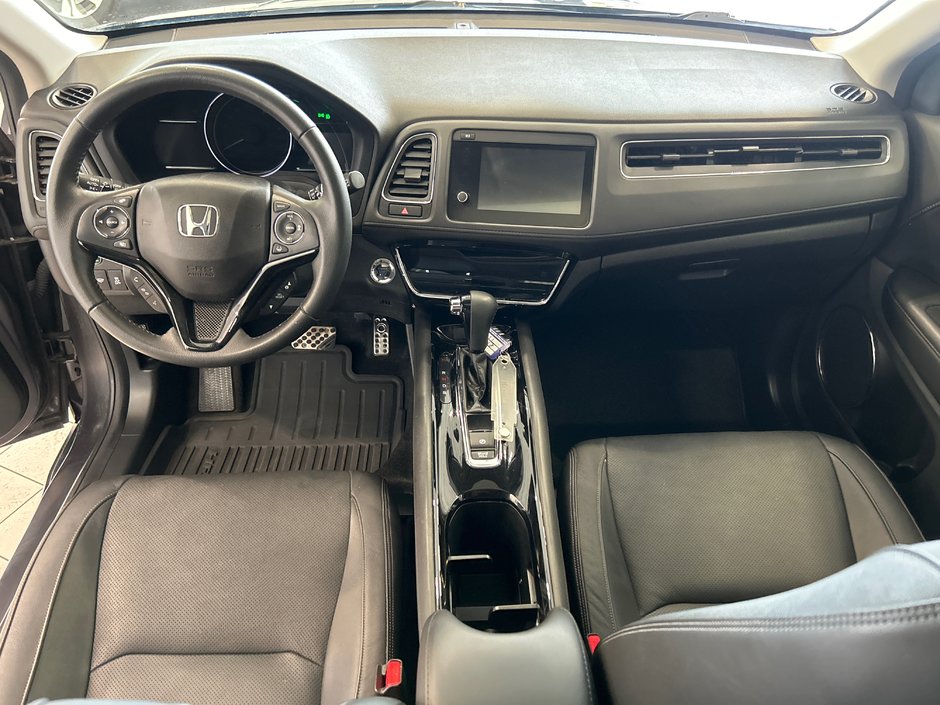 Honda HR-V Touring 2021-12
