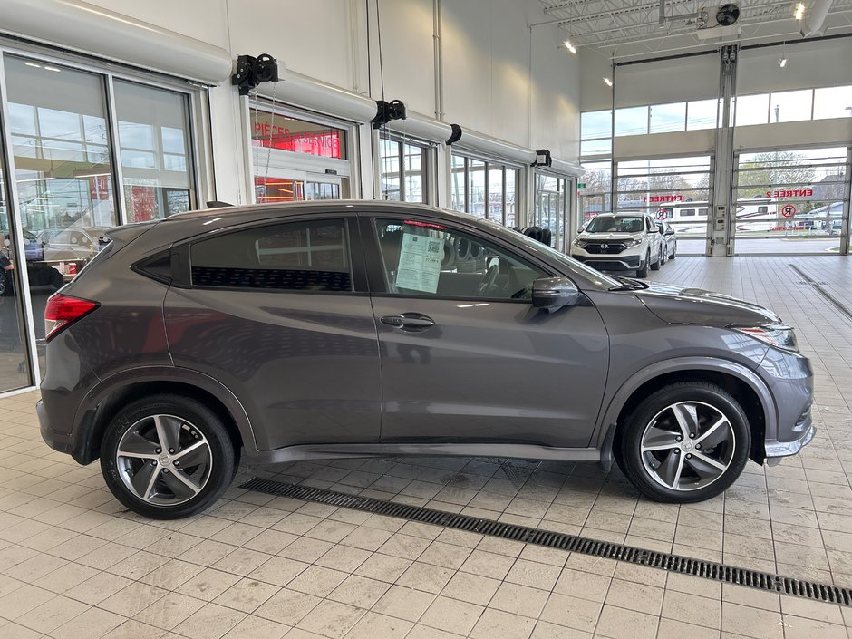 Honda HR-V Touring 2021-5