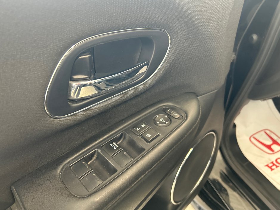 Honda HR-V Sport 2021-15