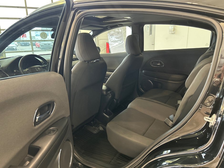 Honda HR-V Sport 2021-8
