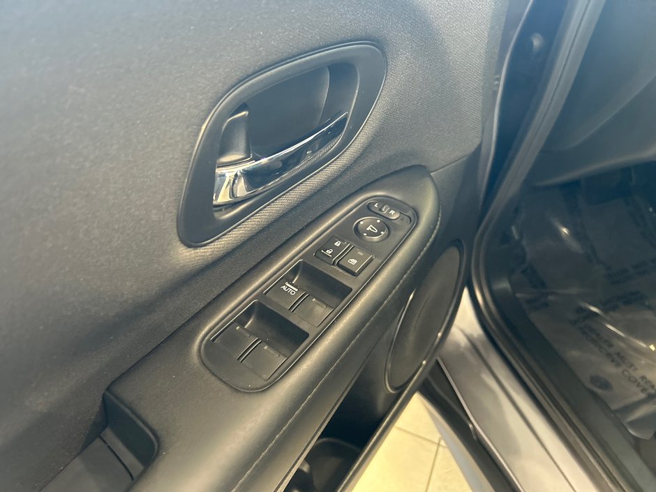 Honda HR-V LX 2021-14