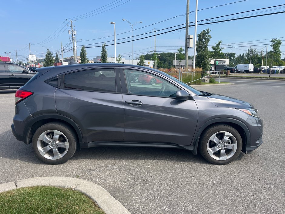 Honda HR-V LX 2021-6