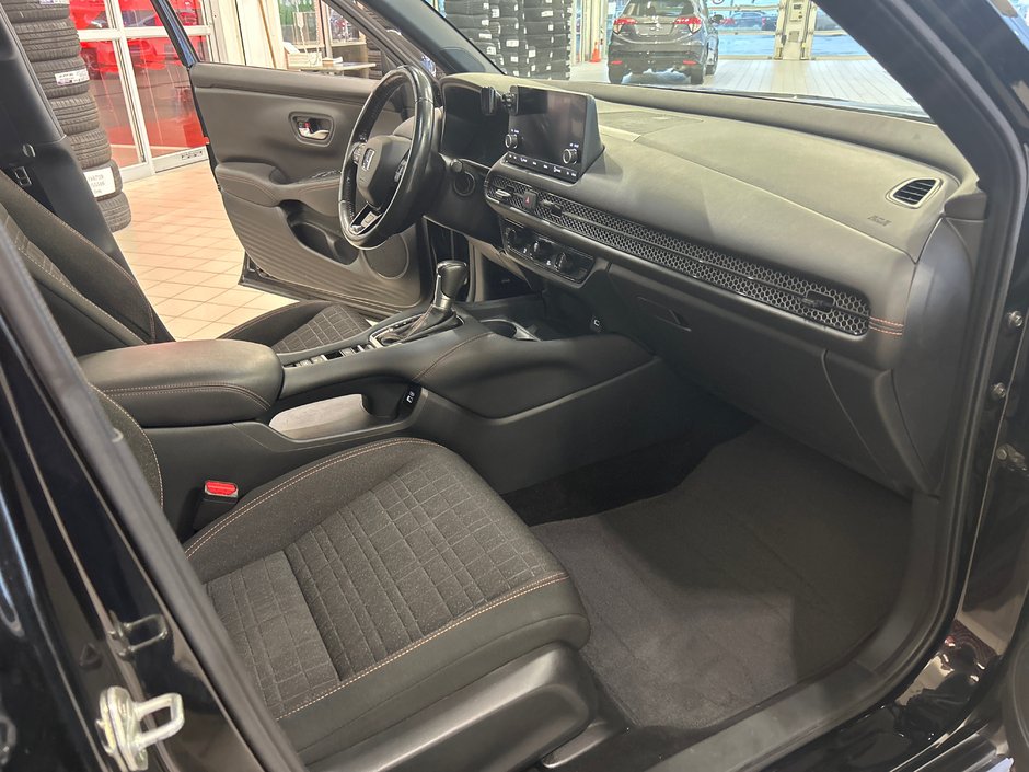 2023 Honda HR-V Sport-13