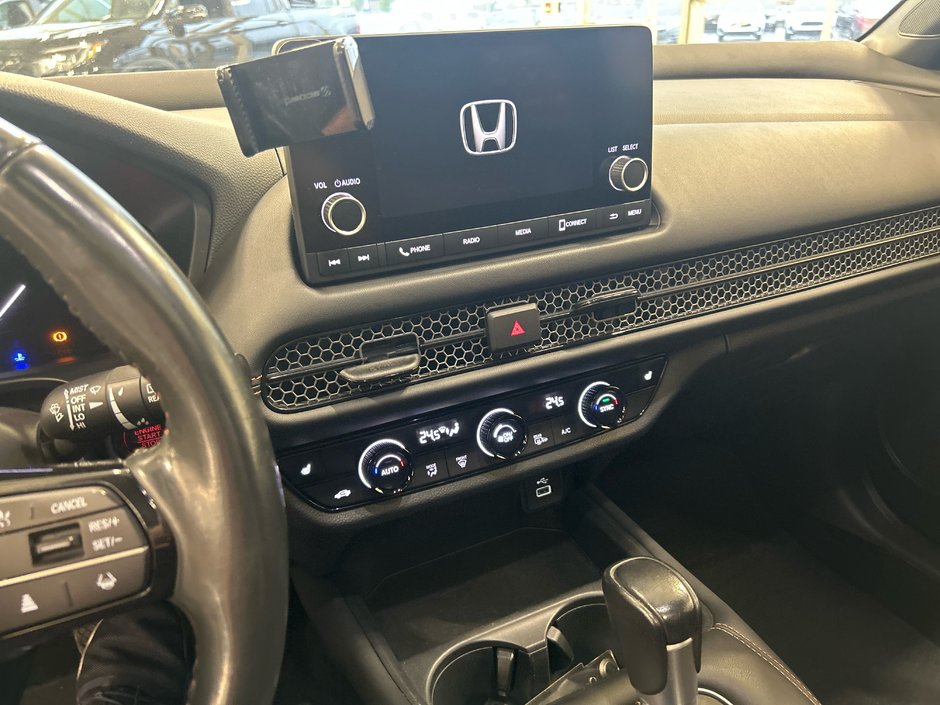 2023 Honda HR-V Sport-24